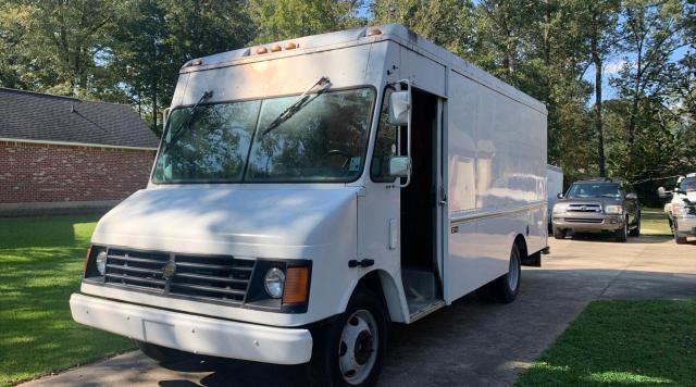 Photo 2 from auction – 2000 WORKHORSE CUSTOM CHASSIS STEP VAN P with VIN 5T4KP31R6Y3323264