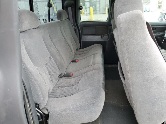 Photo 6 from auction – 2005 CHEVROLET SILVERADO with VIN 1GCEK19B25E291637