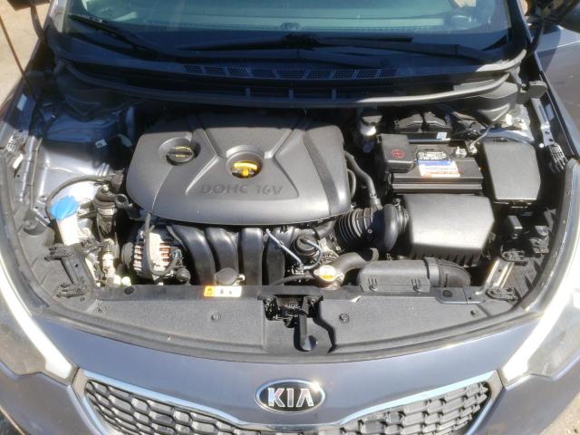 Photo 7 from auction – 2016 KIA FORTE LX with VIN KNAFK4A63G5590090