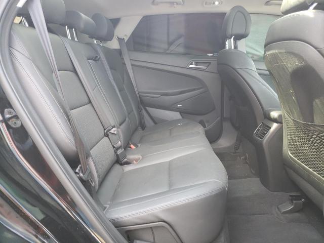 Photo 6 from auction – 2017 HYUNDAI TUCSON LIM with VIN KM8J3CA25HU365352