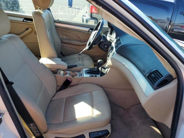 Photo 5 from auction – 2003 BMW 325 I with VIN WBAET37463NJ38248