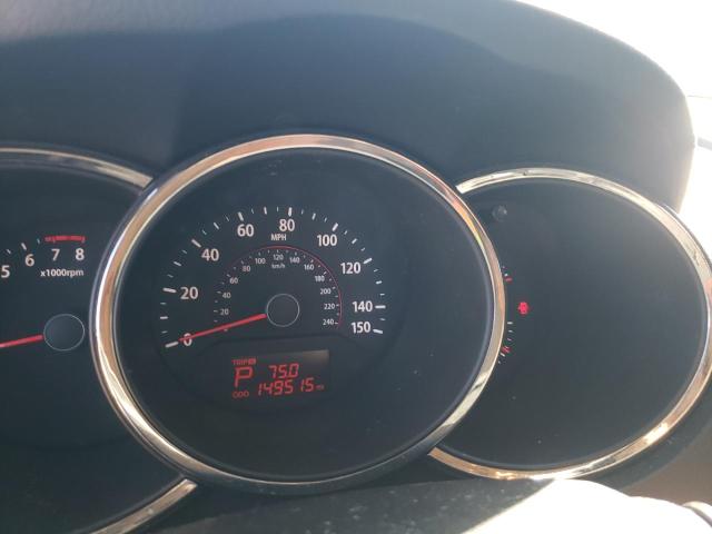 Photo 8 from auction – 2011 KIA SORENTO EX with VIN 5XYKU4A21BG047362