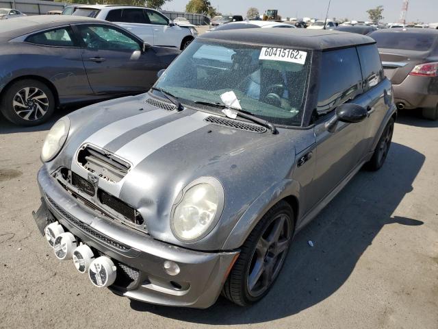 Photo 2 from auction – 2003 MINI COOPER S with VIN WMWRE33423TD59328