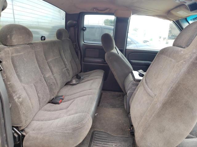 Photo 6 from auction – 2004 CHEVROLET SILVERADO with VIN 1GCHK29UX4E130925