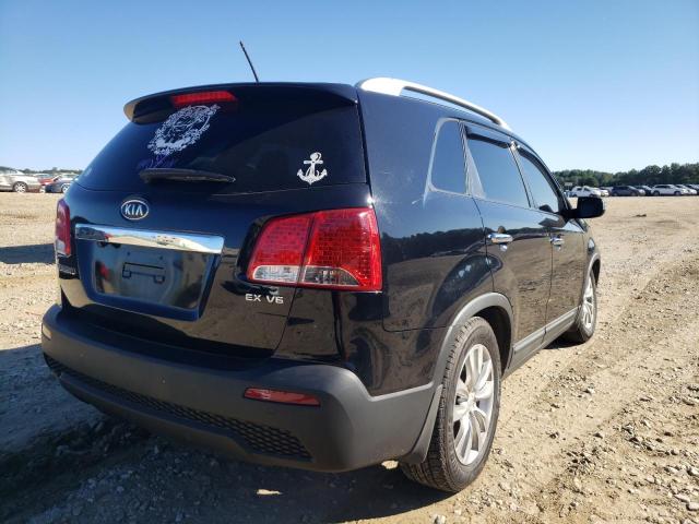 Photo 4 from auction – 2011 KIA SORENTO EX with VIN 5XYKU4A21BG047362