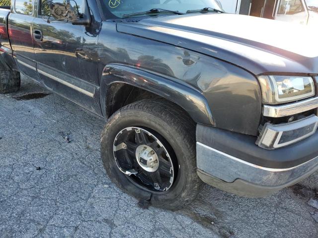 Photo 9 from auction – 2004 CHEVROLET SILVERADO with VIN 1GCEK19T64E128223