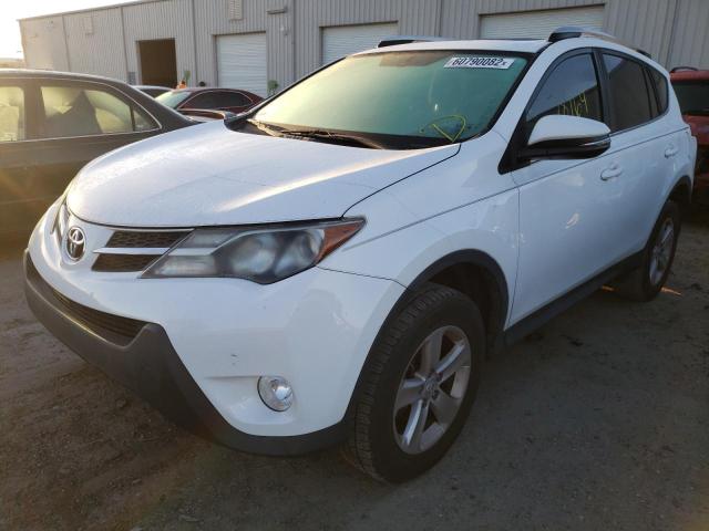 Photo 2 from auction – 2014 TOYOTA RAV4 XLE with VIN 2T3WFREV6EW119515
