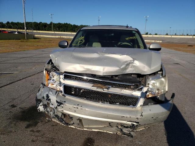 Photo 9 from auction – 2007 CHEVROLET SUBURBAN C with VIN 1GNFC16JX7R373650