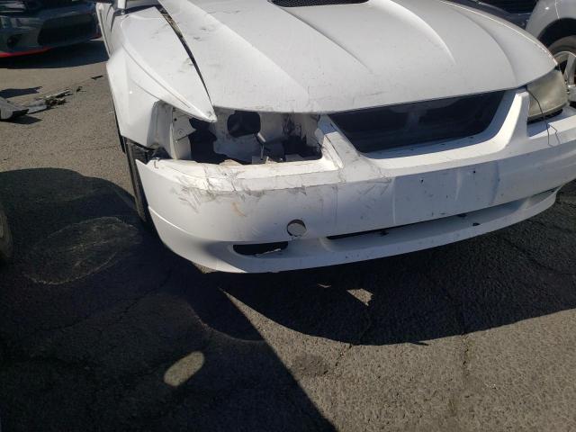 Photo 9 from auction – 2000 FORD MUSTANG with VIN 1FAFP4440YF162316