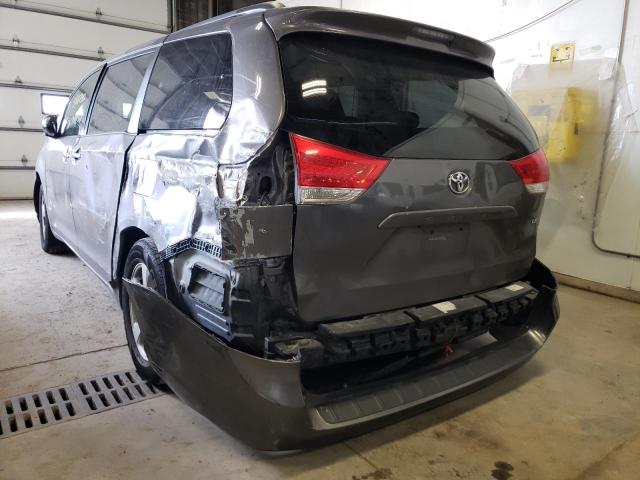 Photo 9 from auction – 2011 TOYOTA SIENNA LE with VIN 5TDKK3DC6BS075813