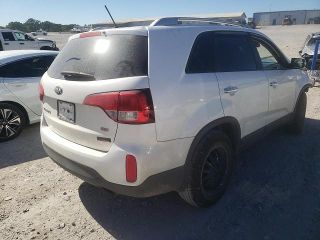 Photo 4 from auction – 2014 KIA SORENTO LX with VIN 5XYKT4A71EG472163