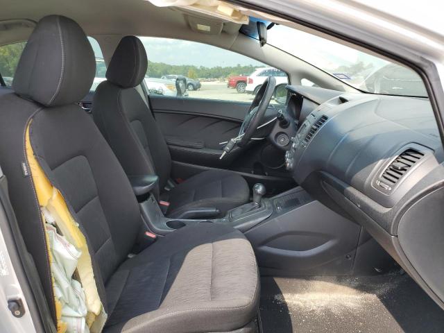 Photo 5 from auction – 2016 KIA FORTE LX with VIN KNAFK4A64G5608807