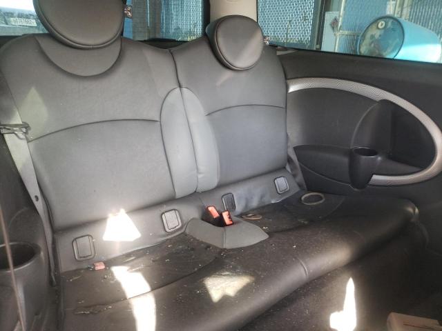 Photo 6 from auction – 2010 MINI COOPER S C with VIN WMWMM3C51ATP94454