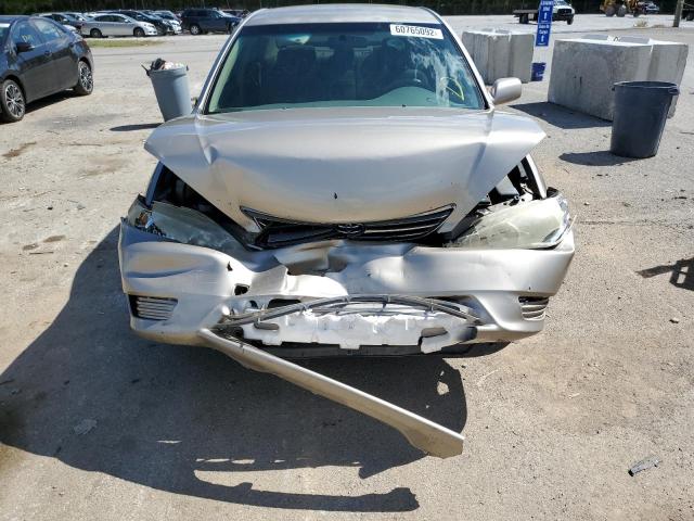 Photo 9 from auction – 2005 TOYOTA CAMRY LE with VIN JTDBE32K253026003
