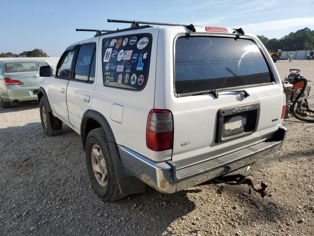 Photo 3 from auction – 1998 TOYOTA 4RUNNER SR with VIN JT3GN86R3W0061084