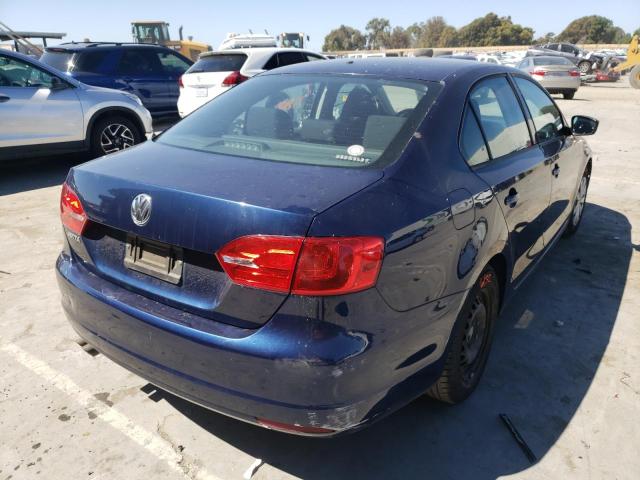 Photo 4 from auction – 2014 VOLKSWAGEN JETTA BASE with VIN 3VW2K7AJ5EM444219