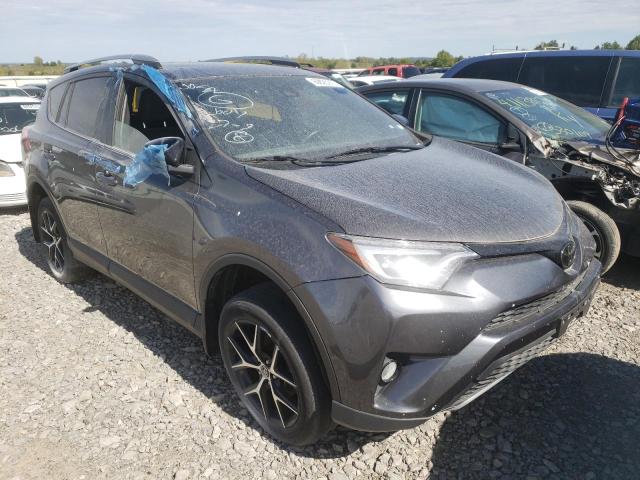 TOYOTA RAV4 SE 2018 with VIN JTMJFREV6JJ732951 - Photo from auction
