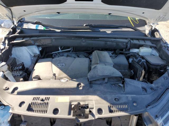Photo 7 from auction – 2018 TOYOTA HIGHLANDER with VIN 5TDDZRFH5JS849628