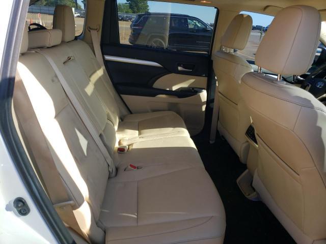 Photo 6 from auction – 2016 TOYOTA HIGHLANDER with VIN 5TDKKRFH3GS128485