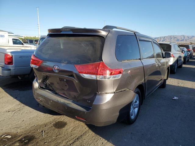 Photo 4 from auction – 2012 TOYOTA SIENNA LE with VIN 5TDKK3DC2CS252083