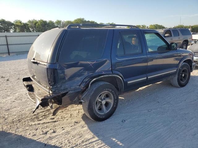 Photo 4 from auction – 2000 CHEVROLET BLAZER with VIN 1GNCS13W2Y2164693
