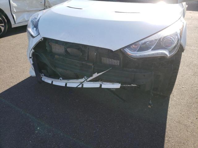 Photo 9 from auction – 2015 HYUNDAI VELOSTER T with VIN KMHTC6AE9FU222289