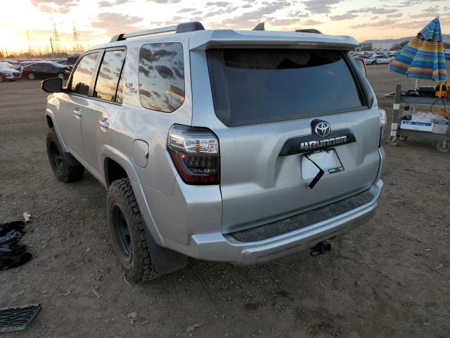 Photo 3 from auction – 2018 TOYOTA 4RUNNER SR with VIN JTEBU5JR5J5576738