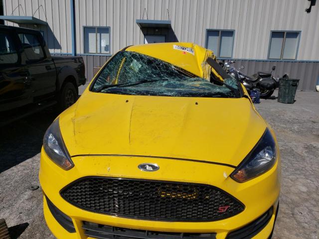 Photo 7 from auction – 2017 FORD FOCUS ST with VIN 1FADP3L97HL331621