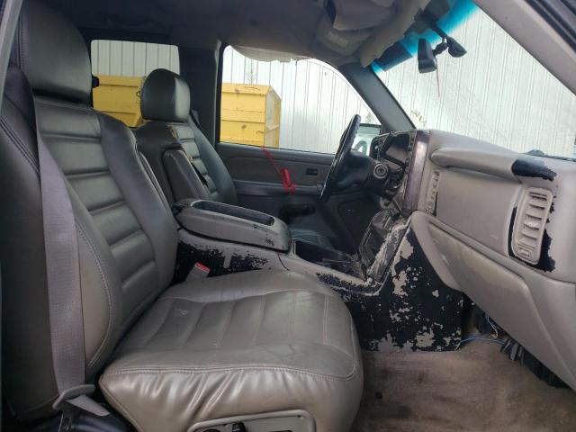 Photo 5 from auction – 2003 CHEVROLET SILVERADO with VIN 2GCEK19T331334809