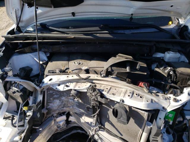 Photo 7 from auction – 2019 TOYOTA HIGHLANDER with VIN 5TDBZRFH7KS933278