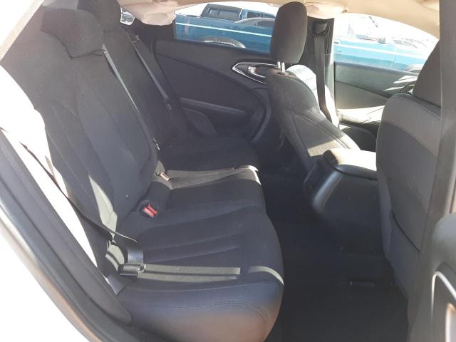 Photo 6 from auction – 2015 CHRYSLER 200 LIMITE with VIN 1C3CCCAB0FN747054