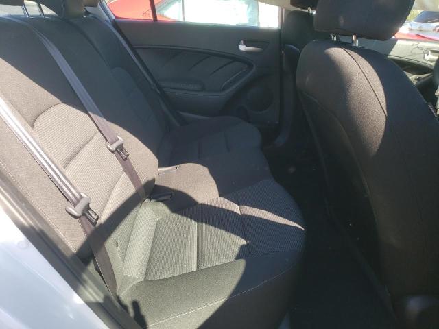 Photo 6 from auction – 2017 KIA FORTE LX with VIN 3KPFK4A73HE087712