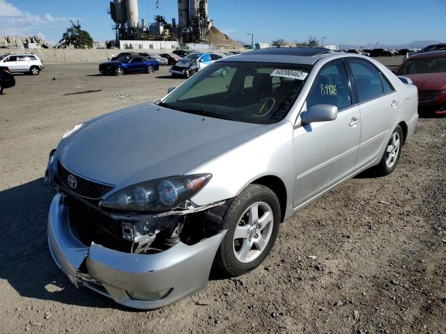 Photo 2 from auction – 2005 TOYOTA CAMRY LE with VIN 4T1BE32K85U596772
