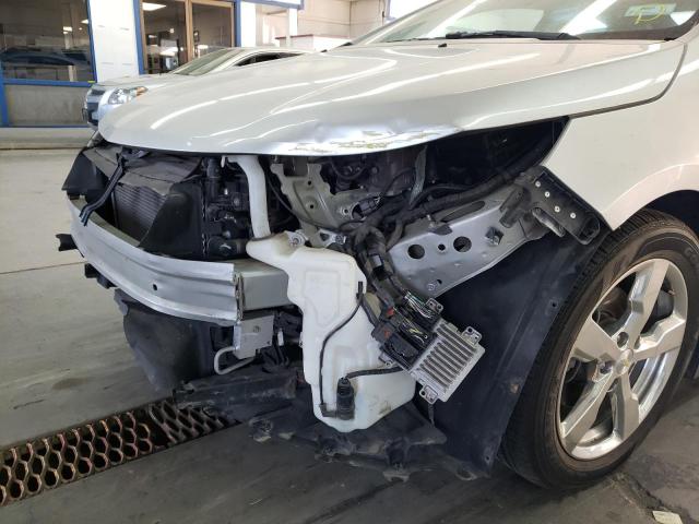 Photo 9 from auction – 2013 CHEVROLET VOLT with VIN 1G1RC6E44DU105743