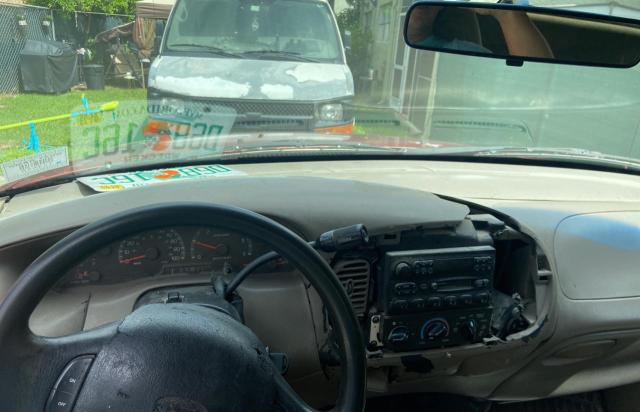 Photo 9 from auction – 2000 FORD F150 with VIN 1FTRX18L5YNA93474