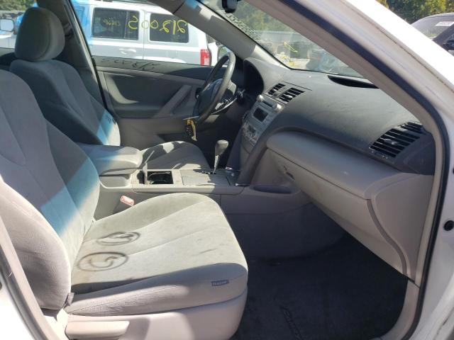 Photo 5 from auction – 2011 TOYOTA CAMRY HYBR with VIN 4T1BB3EK6BU140303