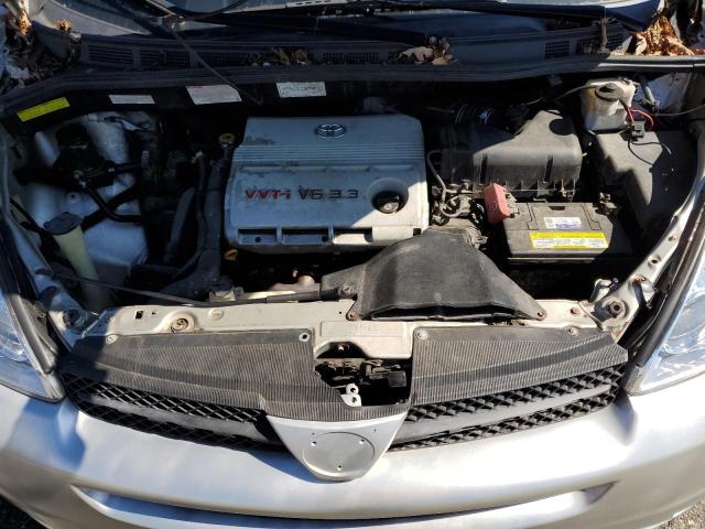 Photo 7 from auction – 2004 TOYOTA SIENNA LE with VIN 5TDBA23C04S009307