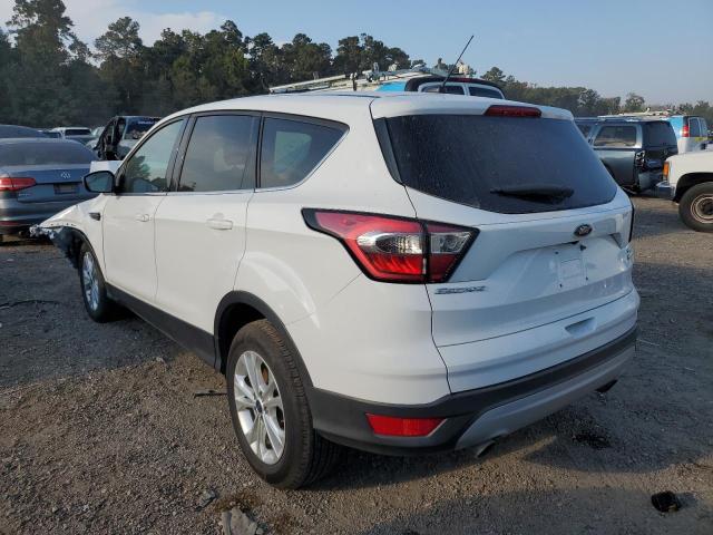 Photo 3 from auction – 2017 FORD ESCAPE SE with VIN 1FMCU0GD2HUB83010