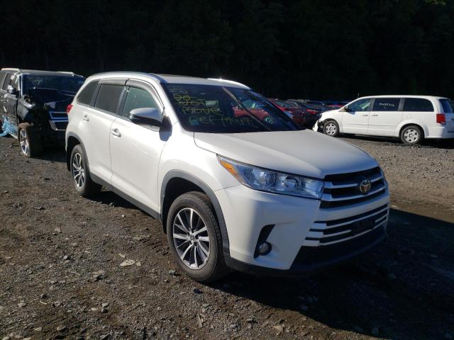Photo 1 from auction – 2019 TOYOTA HIGHLANDER with VIN 5TDJZRFH2KS602619