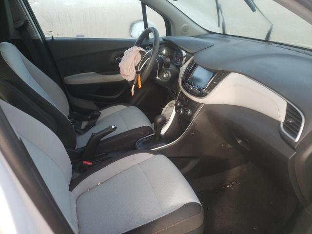 Photo 5 from auction – 2017 CHEVROLET TRAX LS with VIN KL7CJNSB3HB163597