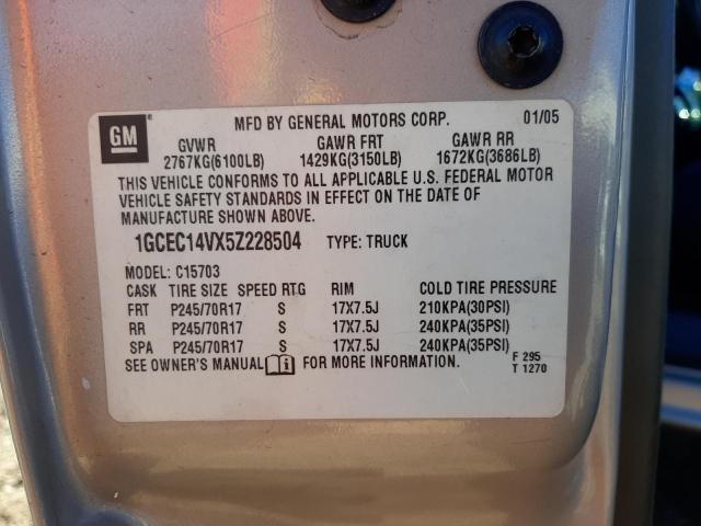 Photo 10 from auction – 2005 CHEVROLET SILVERADO with VIN 1GCEC14VX5Z228504