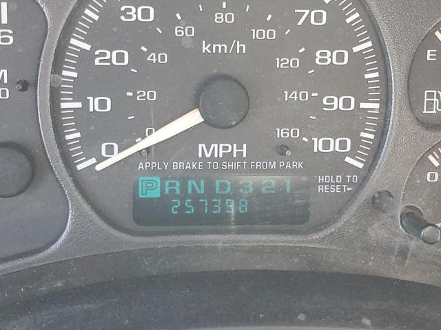 Photo 8 from auction – 2002 CHEVROLET SILVERADO with VIN 2GCEC19T021266691