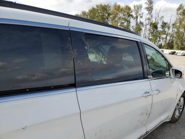 Photo 9 from auction – 2017 CHRYSLER PACIFICA T with VIN 2C4RC1BG5HR591054