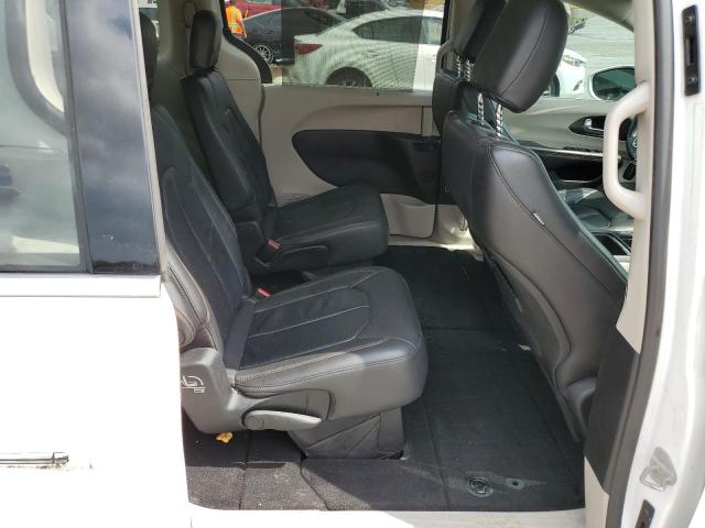 Photo 6 from auction – 2018 CHRYSLER PACIFICA T with VIN 2C4RC1BG2JR101143