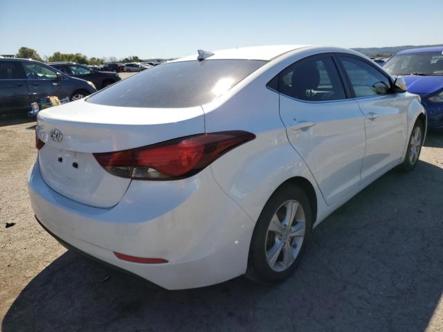 Photo 4 from auction – 2016 HYUNDAI ELANTRA SE with VIN 5NPDH4AE2GH739329