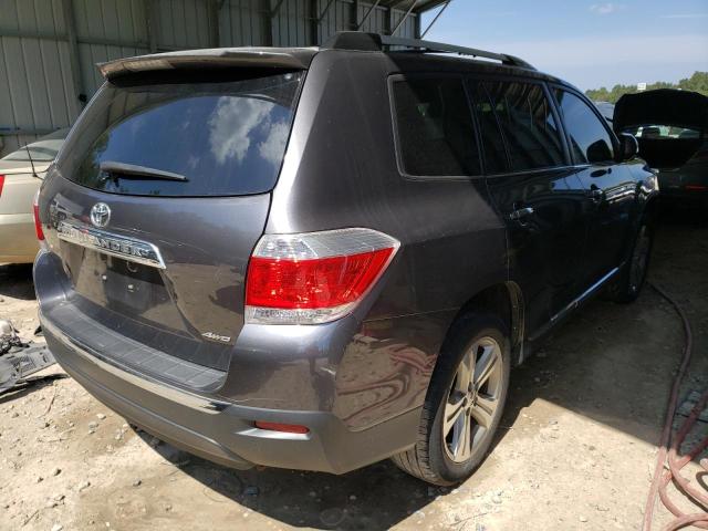 Photo 4 from auction – 2013 TOYOTA HIGHLANDER with VIN 5TDDK3EH2DS189572