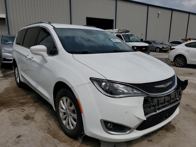 CHRYSLER PACIFICA T 2018 with VIN 2C4RC1BG2JR101143 - Photo from auction