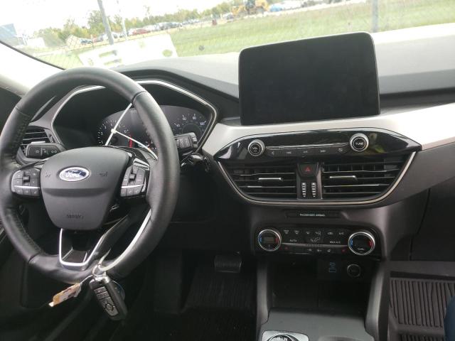 Photo 9 from auction – 2021 FORD ESCAPE SE with VIN 1FMCU9G67MUA27240