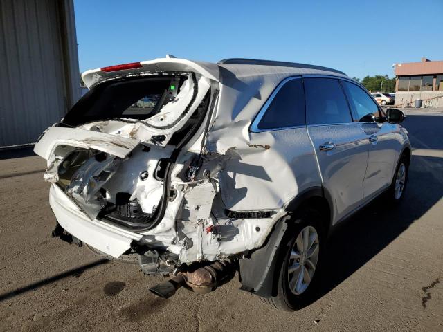 Photo 4 from auction – 2016 KIA SORENTO LX with VIN 5XYPGDA35GG150958