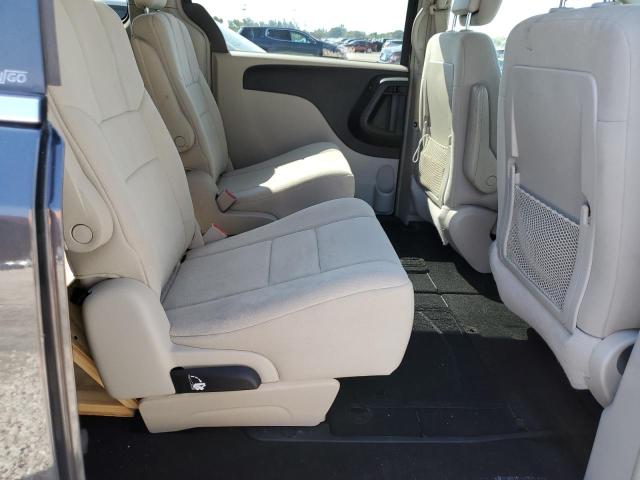 Photo 6 from auction – 2011 CHRYSLER TOWN & COU with VIN 2A4RR5DG5BR677386